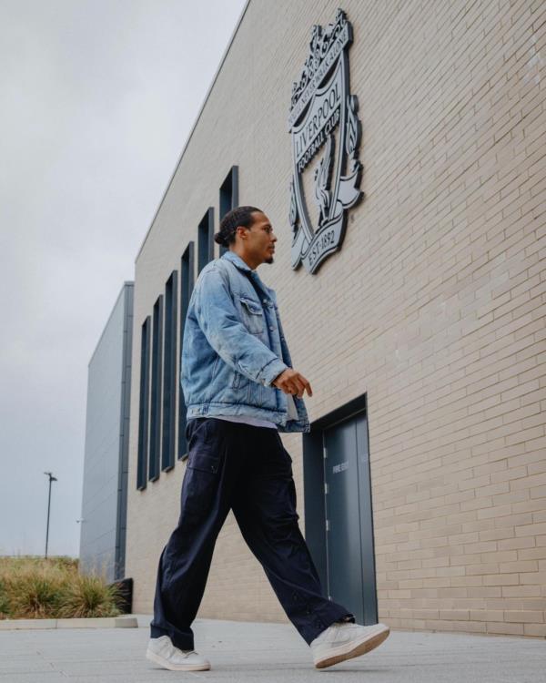 Virgil van Dijk: The Defensive Dynamo Dominating the Football Field
