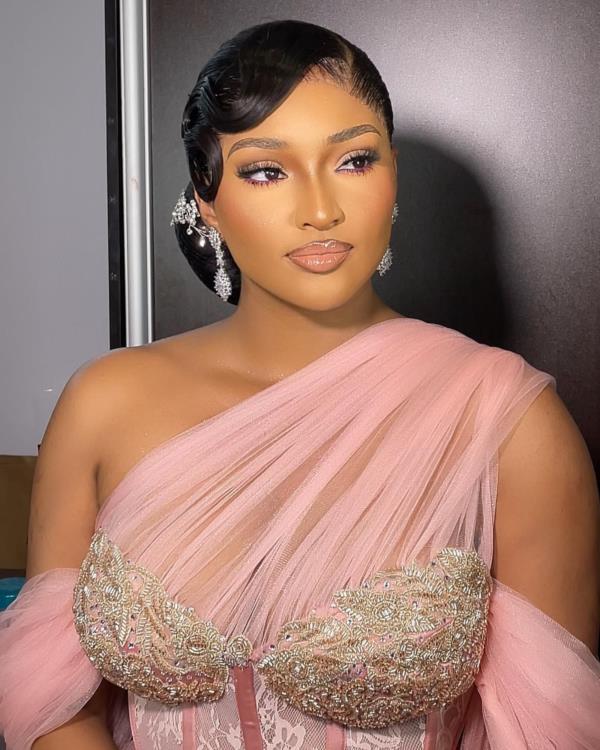 Positively Pink: Nashaira Embraces Her Inner Barbie with Confidence!