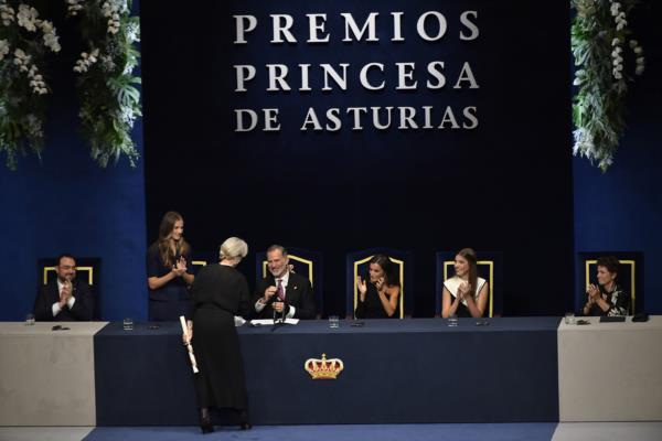 Meryl Streep Receives Princess of Asturias Arts Award in Spain