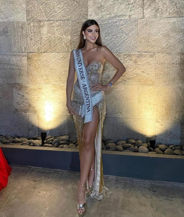Stunning Fringe Dress at Charity Gala to Benefit Benjamin Bloom Hospital