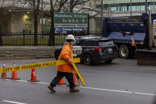 Luxury Car Crash at Niagara Falls Claims Business Owners