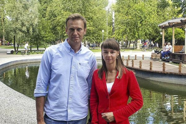 Russia Sets Conditions For Navalny's Funeral Release