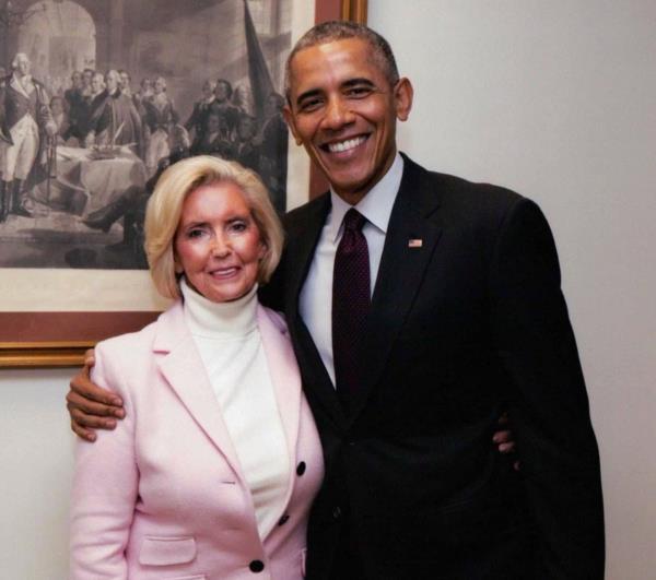 Obama Stresses Active Participation In Democracy For Upholding Constitution