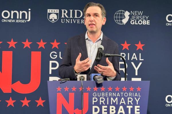 Congressman Clyburn Endorses Cuomo In NYC Mayoral Race