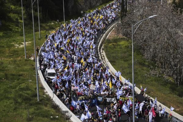 Israeli Public Unites In Support Of Military Campaign Against Iran