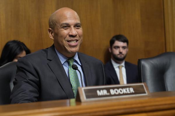 Senator Cory Booker Protests Trump Policies With Marathon Speech