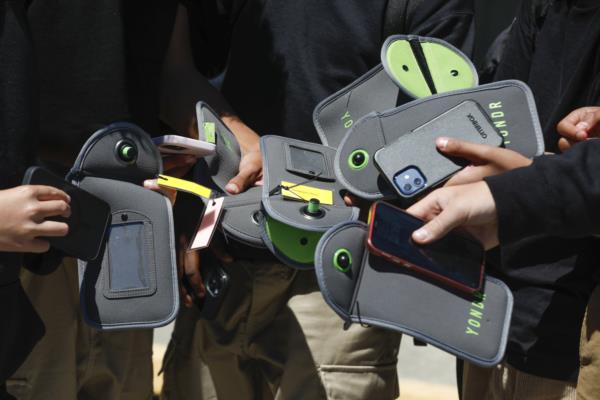 Virginia Mandates Cell Phone-Free Classrooms To Boost Student Focus