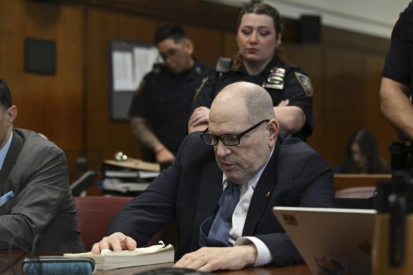 Mistrial Declared In Final Rape Charge Of Weinstein's Case