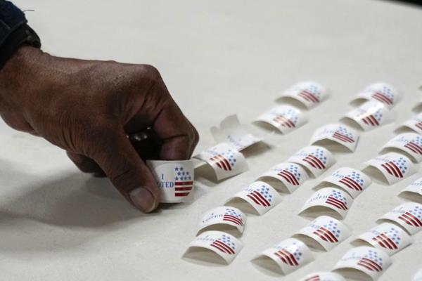 Record Number Of Americans Identify As Independents